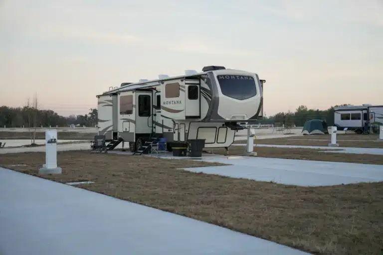 Full Hookup RV Sites